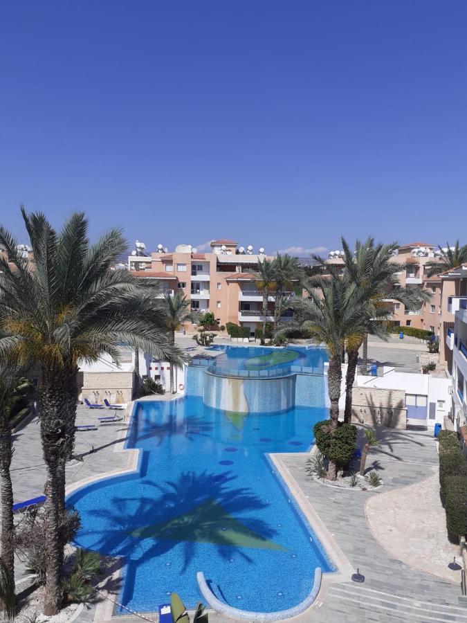 Iris Village Grand Apartment Paphos Exteriér fotografie
