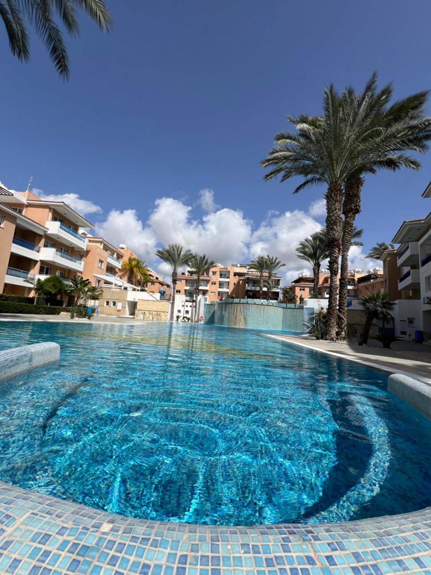 Iris Village Grand Apartment Paphos Exteriér fotografie