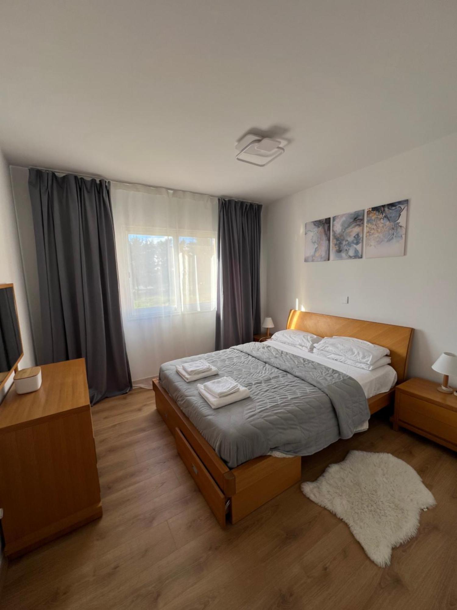 Iris Village Grand Apartment Paphos Exteriér fotografie